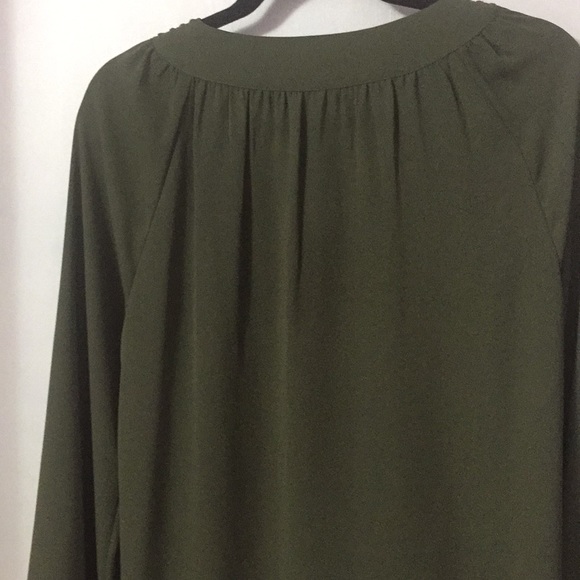 Banana Republic Heritage Blouse - Picture 6 of 10